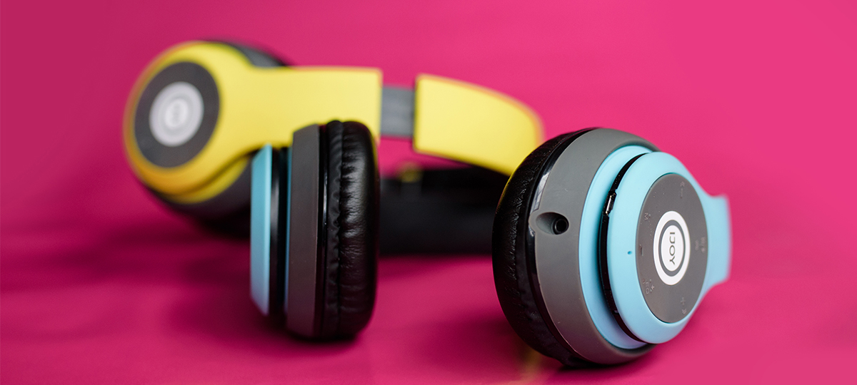 wireless headphones