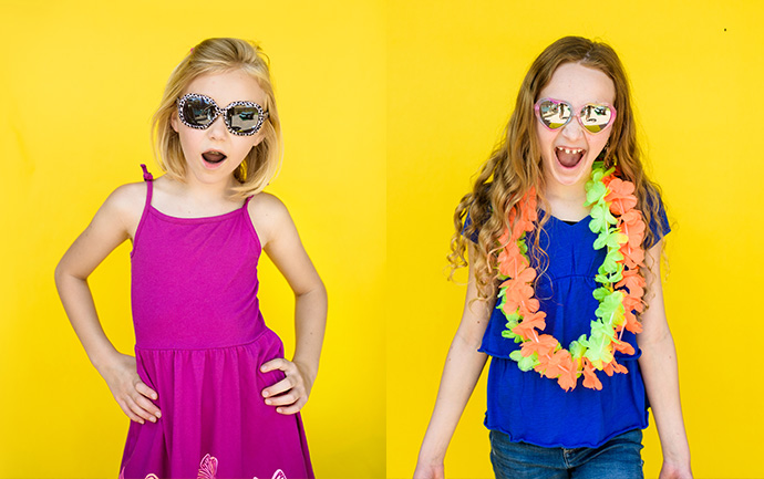 tips for summer with two girls with sunglasses and a lei